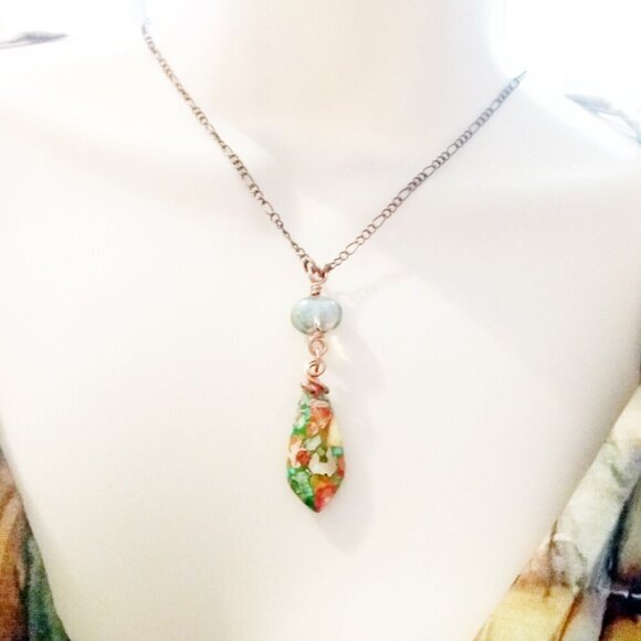 Vibrant Autumnn Colors! Green Sea Sediment Jasper Teardrop Copper Necklace - Picture 1 of 11